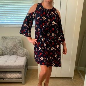 Rachel Zoe floral dress with open shoulder size XL